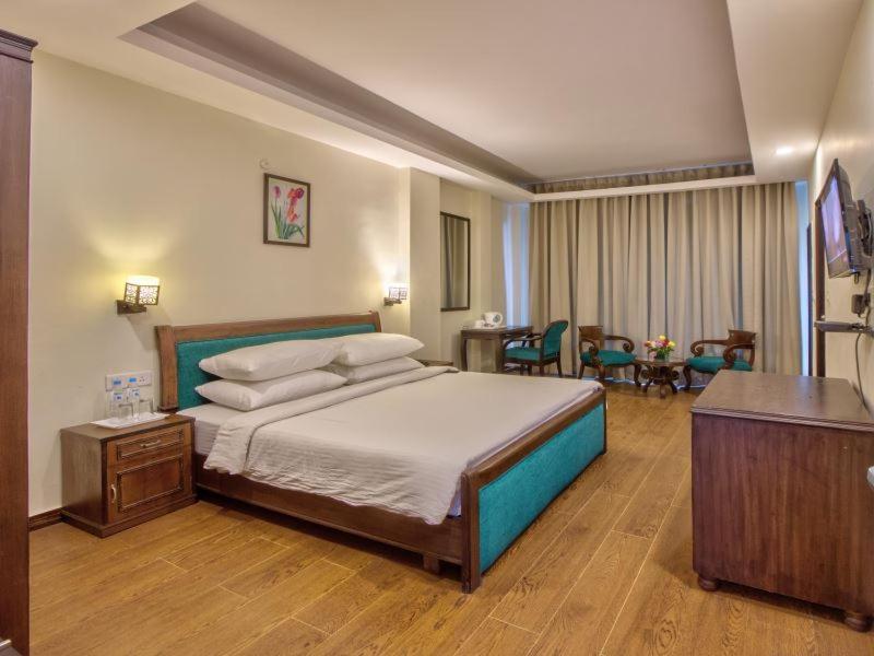 The Katoch Grand Resort Manāli Esterno foto