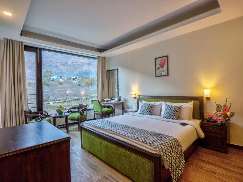 The Katoch Grand Resort Manāli Esterno foto