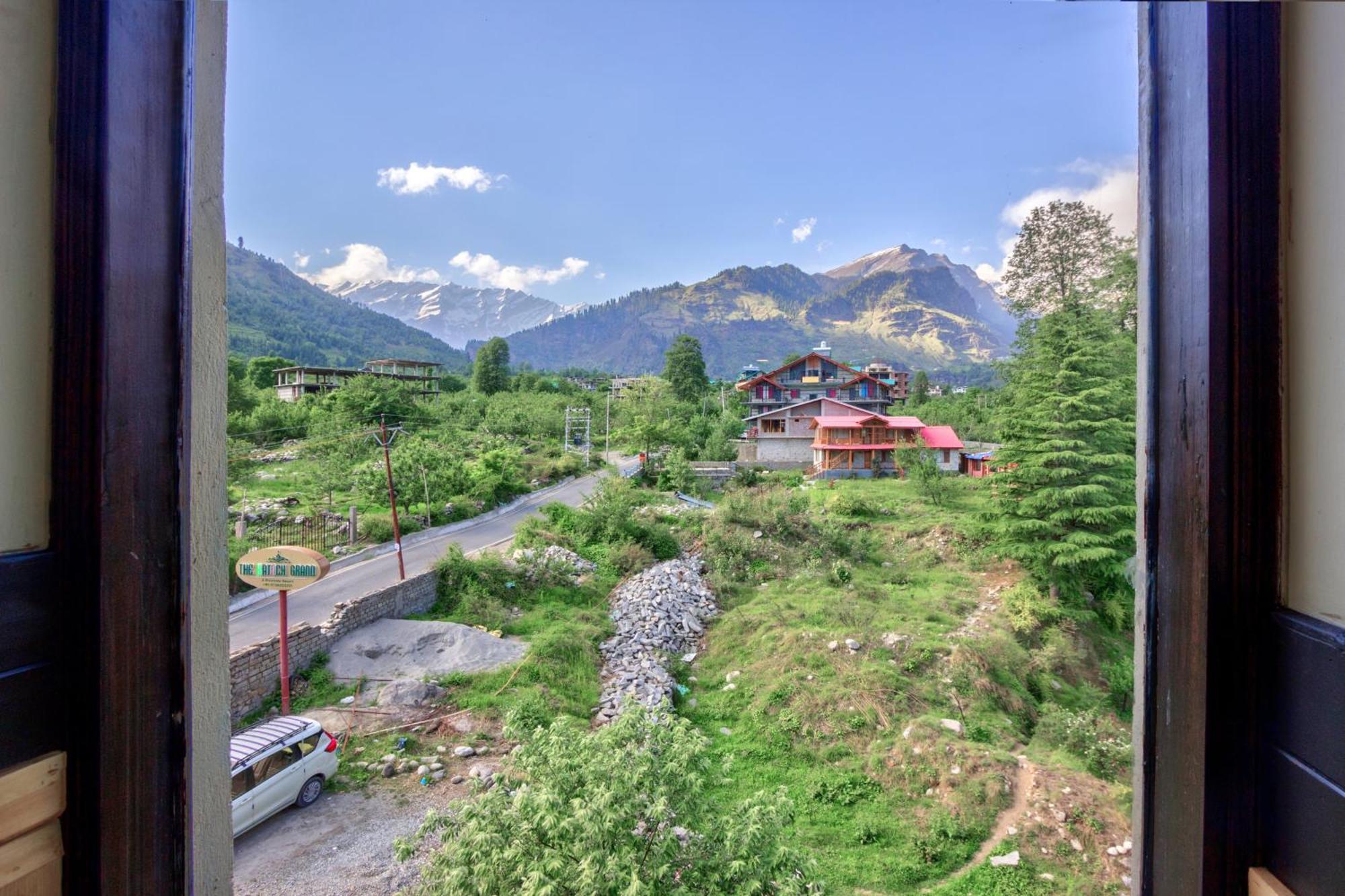 The Katoch Grand Resort Manāli Esterno foto